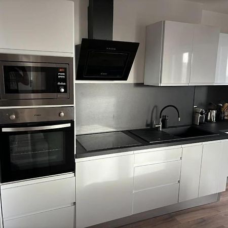 Appartement Cosy Au Coeur De La Ville Aurillac Esterno foto